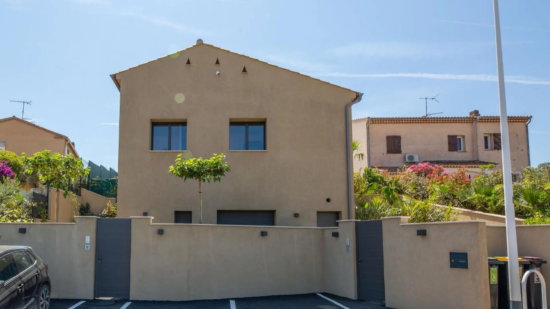 Apartment Akemi By Interhome Sainte-Maxime